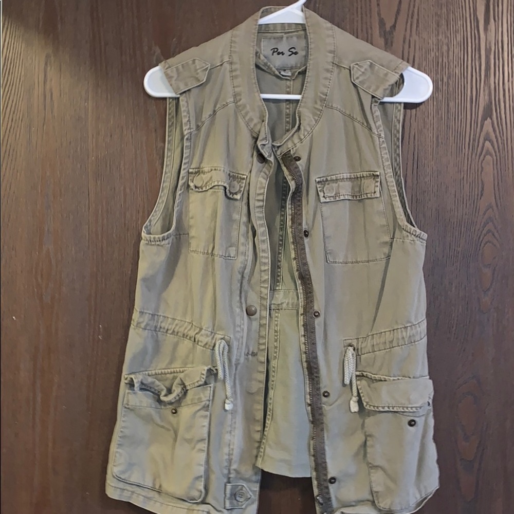 Army green vest
